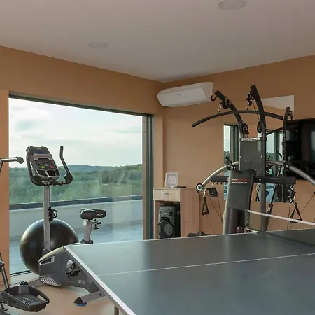 Villa Eligo Mit 2 Whirlpools, Meerblick, Pool Und Fitnessraum