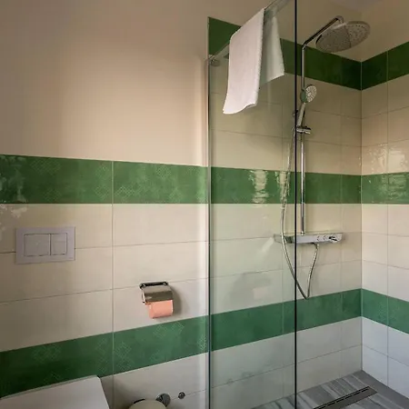 Villa Eligo Mit 2 Whirlpools, Meerblick, Pool Und Fitnessraum *