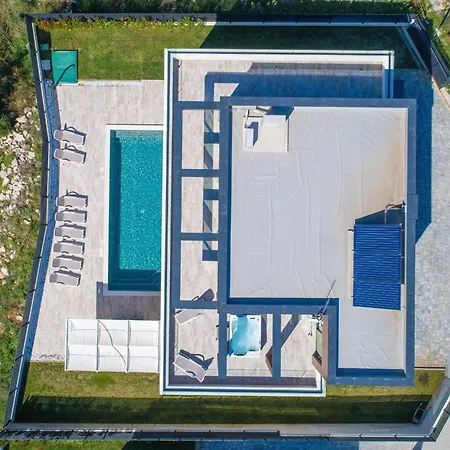 Eligo Mit 2 Whirlpools, Meerblick, Pool Und Fitnessraum Villa Premantura
