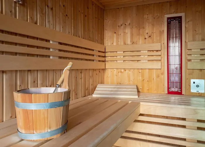 Eligo Mit 2 Whirlpools, Meerblick, Pool Und Fitnessraum * Premantura